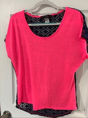 Say Anything? Neon Pink Short Sleeve Top with Navy Crochet Back